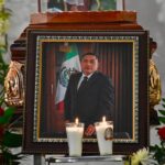 Dan último adiós a Roberto Tepanecatl, presidente auxiliar de San Bernabé Temoxtitla
