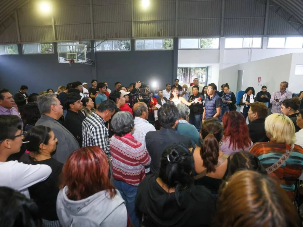 Asambleas vecinales cablebús
