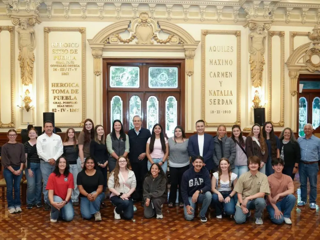 Recibe Pepe Chedraui a estudiantes de Medicina Veterinaria de Oregon State University