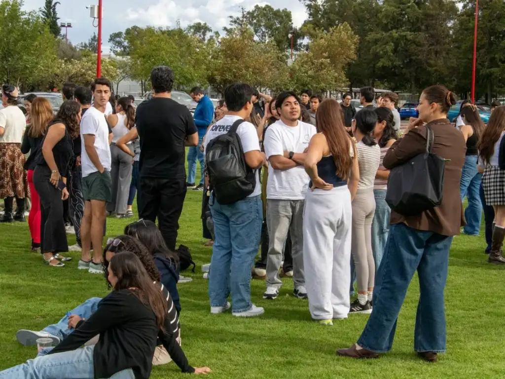 Recomendaciones para mantener la calma en el simulacro y sismos