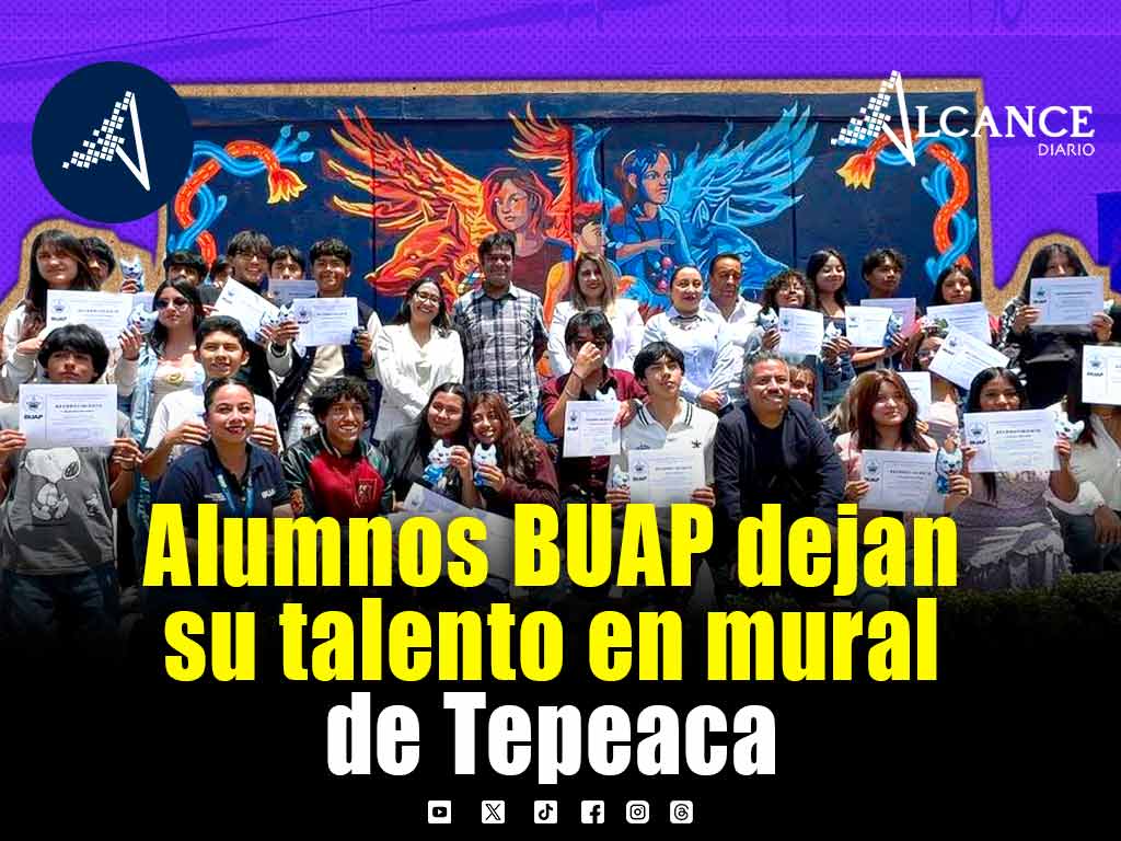 Alumnos de la BUAP llenan de identidad y color la Preparatoria de Tepeaca