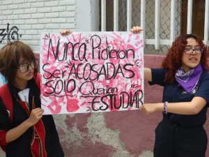 Separan a director y prefecto del Centro Escolar 5 de Mayo; hay cinco carpetas por presunto abuso sexual