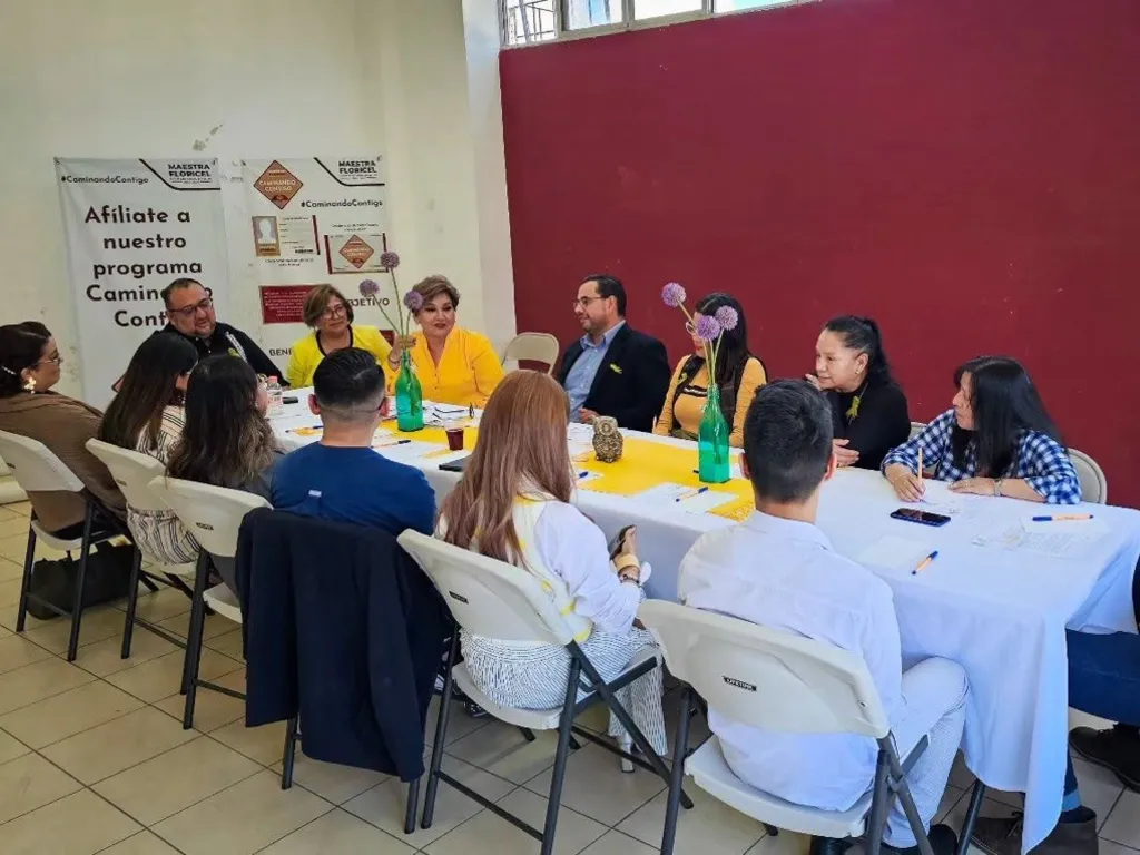 Fomenta Floricel González diálogo y concientización sobre la prevención del suicidio