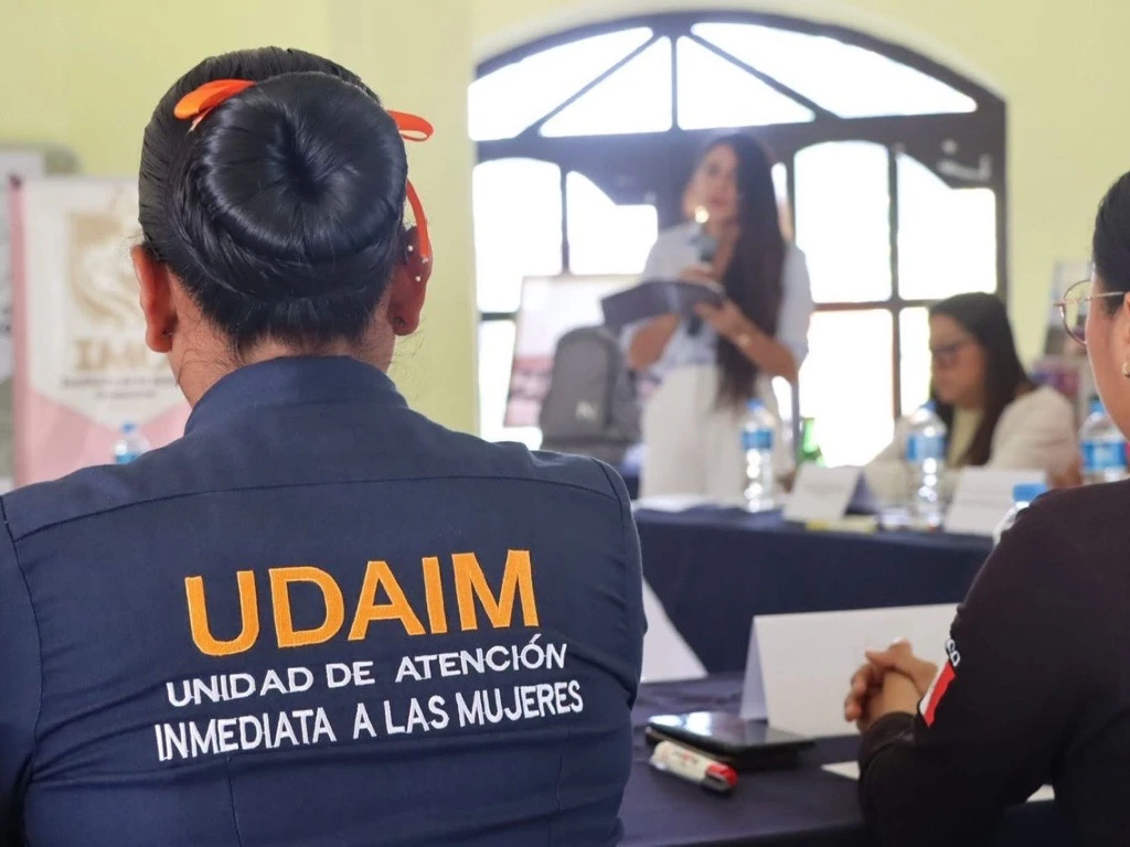 Fortalecen coordinación y estrategia contra la violencia hacia las mujeres en Ocoyucan