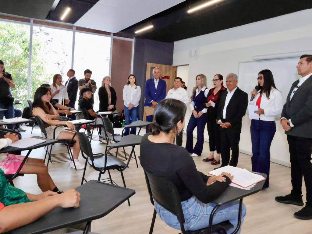 UDEP alcanza 100% de avance y recibe a su segunda generación