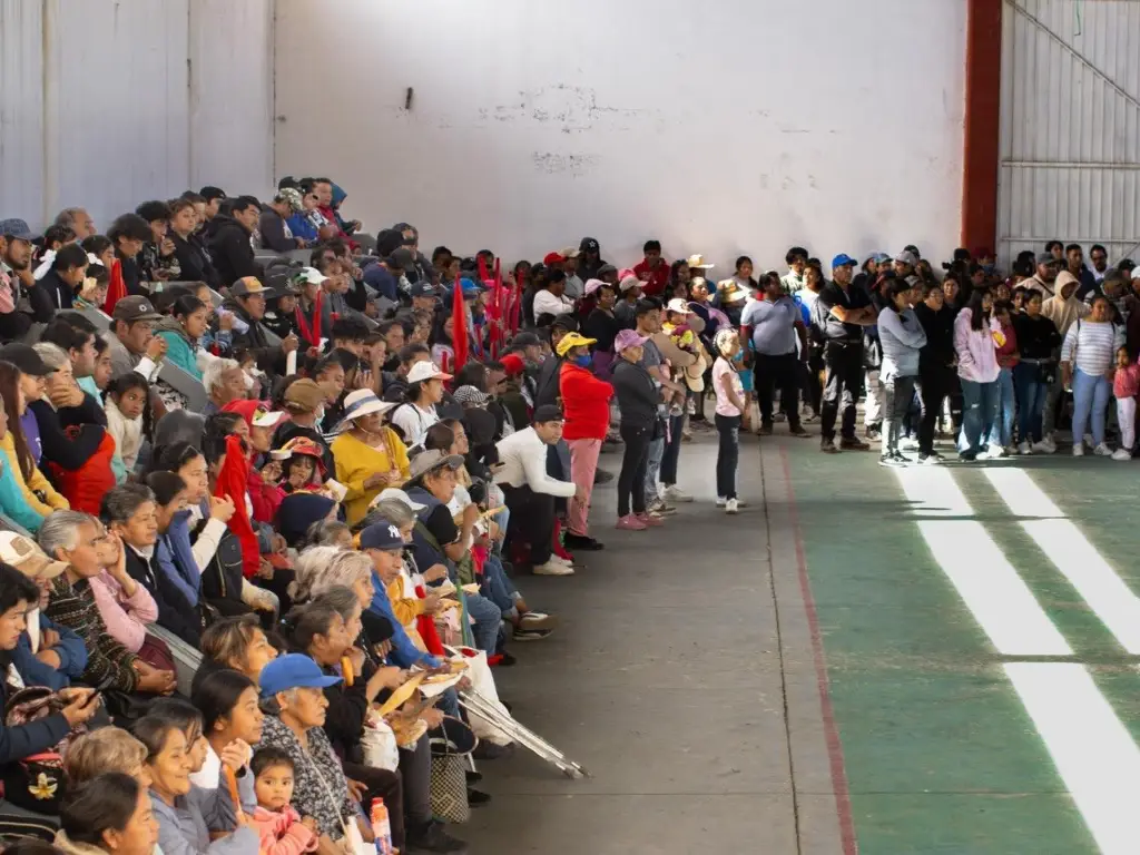 Colonias de Amozoc logran acuerdos de obra con el gobierno municipal