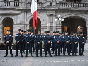 Puebla refuerza seguridad por fiestas patrias con más de mil policías